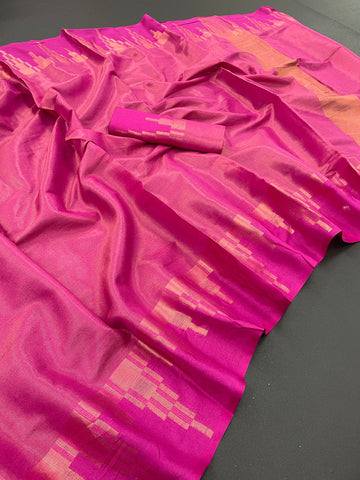 Trendy Dark Pink Soft Silk Saree With Stunning Blouse Piece