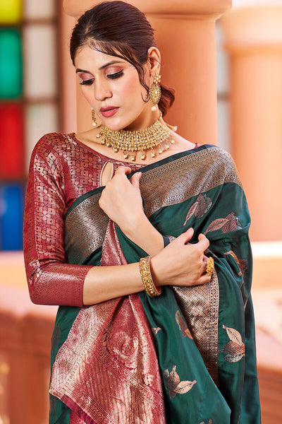 Ideal Dark Green Soft Banarasi Silk Saree With Pleasurable Blouse Piece
