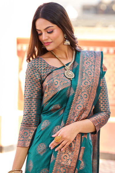 Demanding Rama Banarasi Silk Saree With Jazzy Blouse Piece