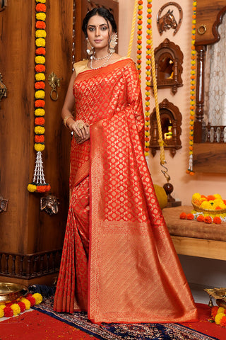 Felicitous Red Kanjivaram Silk With Tempting Blouse Piece