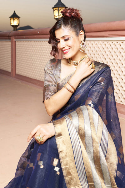 Stunner Navy Blue Soft Silk Saree with Classic Blouse Piece