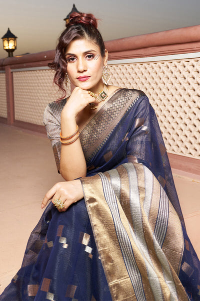 Stunner Navy Blue Soft Silk Saree with Classic Blouse Piece