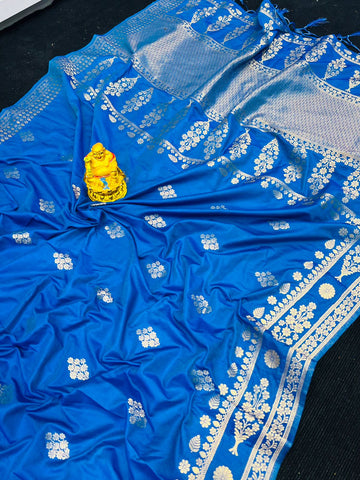 Murmurous Blue Banarasi Silk Saree With Palimpsest Blouse Piece